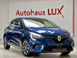 Blau Gebraucht 2020 Renault Clio V Intens Limousine | 13.990 € (Fairer Preis)