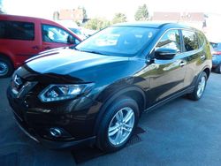 Grau Gebraucht 2017 Nissan X-Trail Acenta SUV | 13.499 € (Guter Preis)