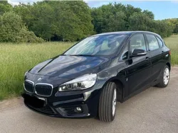 Schwarz Gebraucht 2017 BMW 225 Active Tourer iPerformance Van / Kleinbus | 13.700 € (Guter Preis)