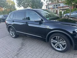 Schwarz Gebraucht 2019 VW Tiguan Allspace Highline SUV | 32.500 € (Fairer Preis)