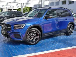 Metalliclack spektralblau Gebraucht 2024 Mercedes GLB200 AMG SUV | 46.890 € (Etwas zu teuer)