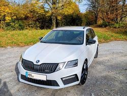 Weiß Gebraucht 2017 Skoda Octavia RS Kombi | 21.300 € (Etwas zu teuer)