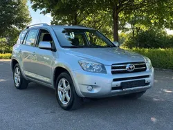 Silber Gebraucht 2006 Toyota RAV4 Sol SUV | 8.490 € (Etwas zu teuer)