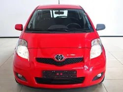 Super red 5 Gebraucht 2010 Toyota Yaris Life Kleinwagen | 2.450 € (Superpreis)
