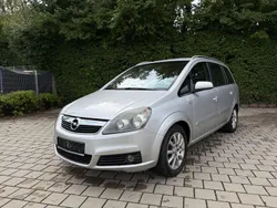 Silber Gebraucht 2006 Opel Zafira Cosmo Van / Kleinbus | 1.290 € (Guter Preis)