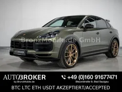 Grün Gebraucht 2022 Porsche Cayenne Turbo GT SUV | 177.310 €