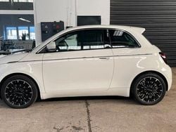 Weiß Gebraucht 2024 Fiat 500e La Prima Limousine | 19.800 € (Superpreis)