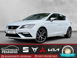Weiss Gebraucht 2020 Seat Leon FR Limousine | 18.490 € (Guter Preis)