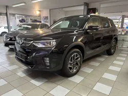 Space black (lak) Gebraucht 2024 Ssangyong Korando SUV | 26.490 € (Guter Preis)
