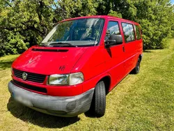 Rot Gebraucht 1998 VW T4 Van | 8.500 €