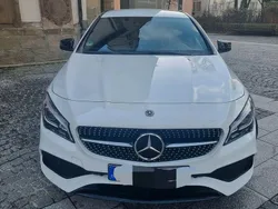Weiß Gebraucht 2018 Mercedes CLA220 Shooting Brake Kombi | 21.000 € (Guter Preis)