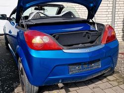 Blau Gebraucht 2005 Opel Tigra Cabrio | 1.199 € (Guter Preis)