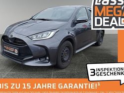 Marlingrau metallic Gebraucht 2022 Toyota Yaris Basis Limousine | 18.980 € (Etwas zu teuer)