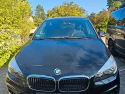 Schwarz Gebraucht 2016 BMW 218 Gran Tourer Sport Line Van / Kleinbus | 15.800 € (Fairer Preis)
