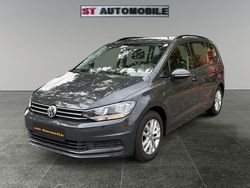 Grau Gebraucht 2019 VW Touran Comfortline Van / Kleinbus | 16.490 € (Superpreis)