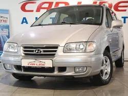 Silber Gebraucht 2007 Hyundai Trajet GLS Van / Kleinbus | 7.888 €