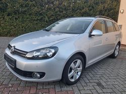 Silber Gebraucht 2012 VW Golf VII Kombi | 8.499 € (Fairer Preis)