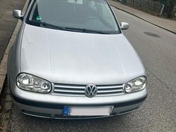 Silber Gebraucht 2003 VW Golf IV Kleinwagen | 1.380 € (Fairer Preis)
