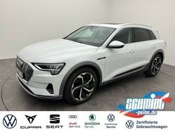 Weiß Gebraucht 2020 Audi e-tron Advanced SUV | 37.400 € (Fairer Preis)