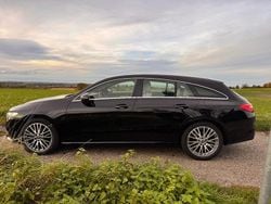 Schwarz Gebraucht 2021 Mercedes CLA220 Shooting Brake Kombi | 22.999 €