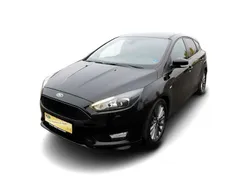 Schwarz Gebraucht 2017 Ford Focus ST-Line Limousine | 15.949 € (Teuer)