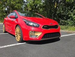Rot Gebraucht 2016 Kia ProCeed GT-Track Kleinwagen | 9.999 €