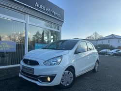 Weiß Gebraucht 2020 Mitsubishi Space Star Basis Limousine | 7.950 € (Fairer Preis)