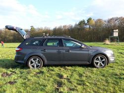 Grau Gebraucht 2012 Ford Mondeo Champions Edition Limousine | 4.300 € (Fairer Preis)