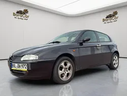 Schwarz Gebraucht 2002 Alfa Romeo 147 Kleinwagen | 1.800 € (Teuer)