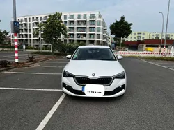 Weiß Gebraucht 2021 Skoda Scala Kleinwagen | 16.999 € (Fairer Preis)