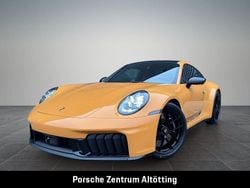 Gelb Neu 2025 Porsche 911 Carrera GTS | 225.484 € (Etwas zu teuer)