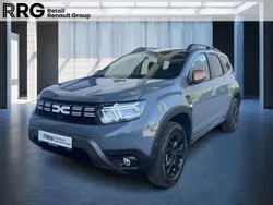 Grau Gebraucht 2023 Dacia Duster Extreme SUV | 24.490 € (Fairer Preis)