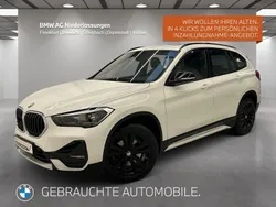 Weiß Gebraucht 2022 BMW X1 Sport Line SUV | 31.980 € (Etwas zu teuer)