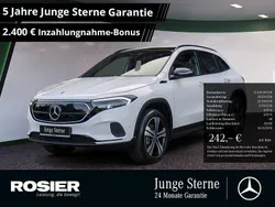 Weiß Gebraucht 2022 Mercedes EQA250 Advanced Plus SUV | 32.435 € (Fairer Preis)
