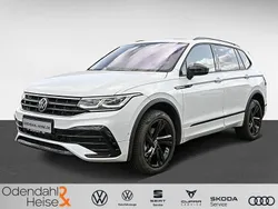Oryxweiß perlmutteffekt Gebraucht 2024 VW Tiguan Allspace R-line SUV | 47.780 € (Teuer)