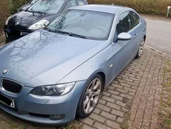 Grau Gebraucht 2008 BMW 325 Performance Coupé | 5.000 €