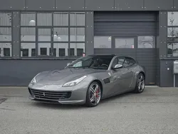 Grau Gebraucht 2017 Ferrari GTC4Lusso Limousine | 238.000 € (Fairer Preis)