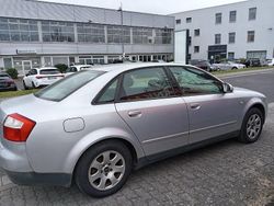 Silber Gebraucht 2001 Audi A4 Limousine | 950 € (Superpreis)