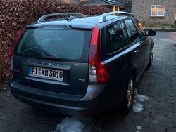Grau Gebraucht 2012 Volvo V50 Business Edition Kombi | 4.500 € (Fairer Preis)