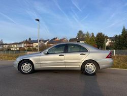 Silber Gebraucht 2003 Mercedes C200 Classic Limousine | 1.390 € (Fairer Preis)