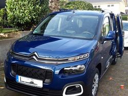 Blau Gebraucht 2020 Citroën Berlingo Feel Van / Kleinbus | 16.500 € (Guter Preis)