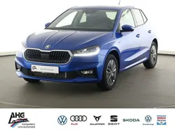 Blau Neu 2025 Skoda Fabia Tour Limousine | 27.185 € (Teuer)