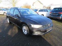 Deep black (metallic) Gebraucht 2021 VW Passat Business Kombi | 21.988 € (Guter Preis)