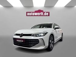Weiss Gebraucht 2024 VW Passat IQ Drive Kombi | 33.899 €
