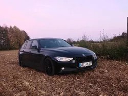 Schwarz Gebraucht 2014 BMW 320 Kombi | 9.250 € (Guter Preis)