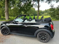 Schwarz Gebraucht 2020 Mini Cooper Cabriolet Cabrio | 17.500 € (Guter Preis)