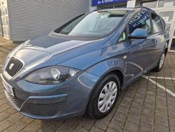 Blau Gebraucht 2010 Seat Altea XL Reference Van / Kleinbus | 3.950 € (Etwas zu teuer)