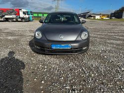 Grau Gebraucht 2012 VW Beetle Limousine | 7.600 € (Fairer Preis)