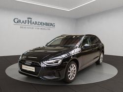 Mythosschwarz metallic Gebraucht 2022 Audi A4 Ambiente Kombi | 23.390 € (Guter Preis)