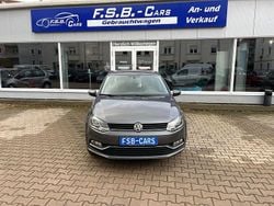 Grau Gebraucht 2016 VW Polo Comfortline Limousine | 6.700 € (Fairer Preis)